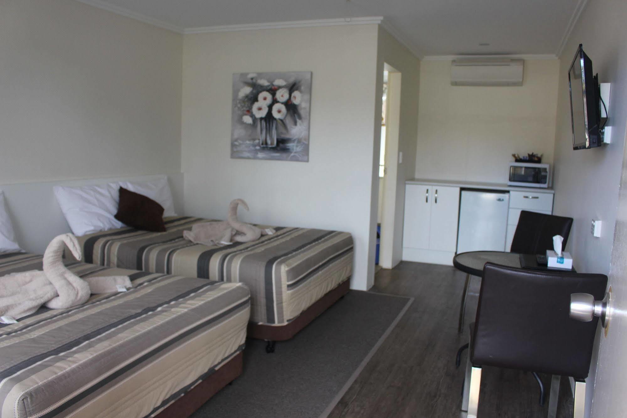 Centrepoint Motel Dubbo Exterior foto