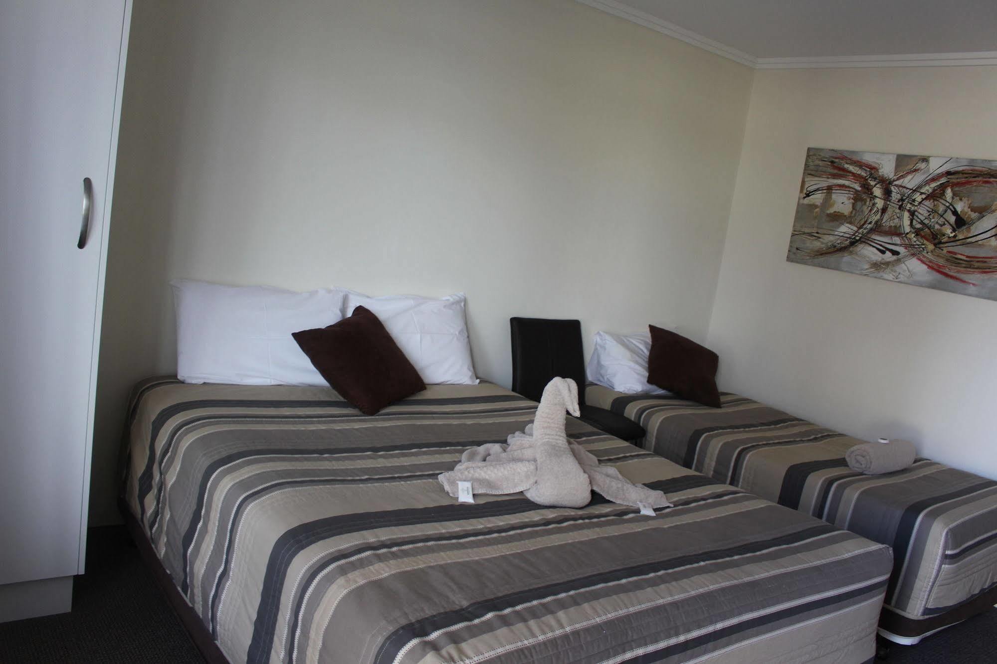 Centrepoint Motel Dubbo Exterior foto